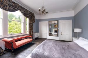 Master Bedroom pic2- click for photo gallery